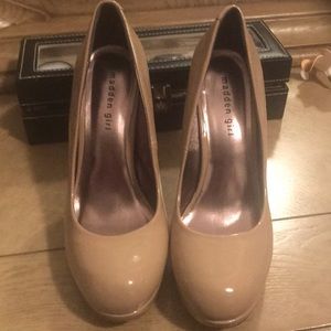 Madden Girl Nude Pumps